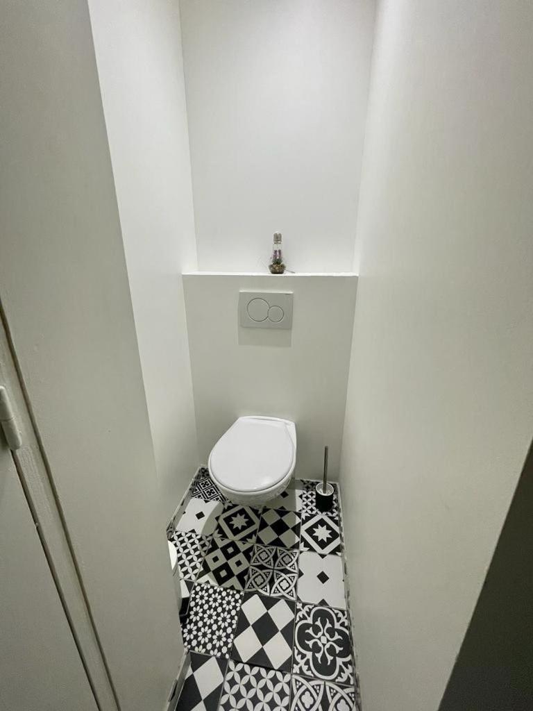 Apartment Quiet - Close To Metro Saint Michel